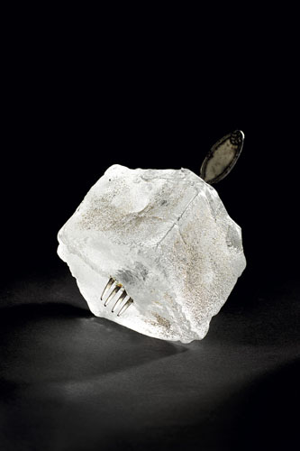 Size: 11cm(W) x 11cm(H) x 19cm(L)